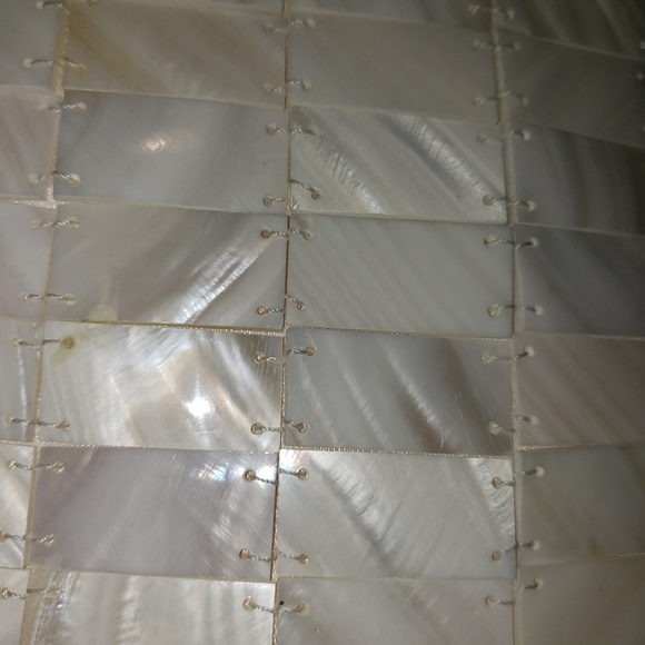 Handmade mother of pearl shoulder Mod by Design - Picture 6 of 7